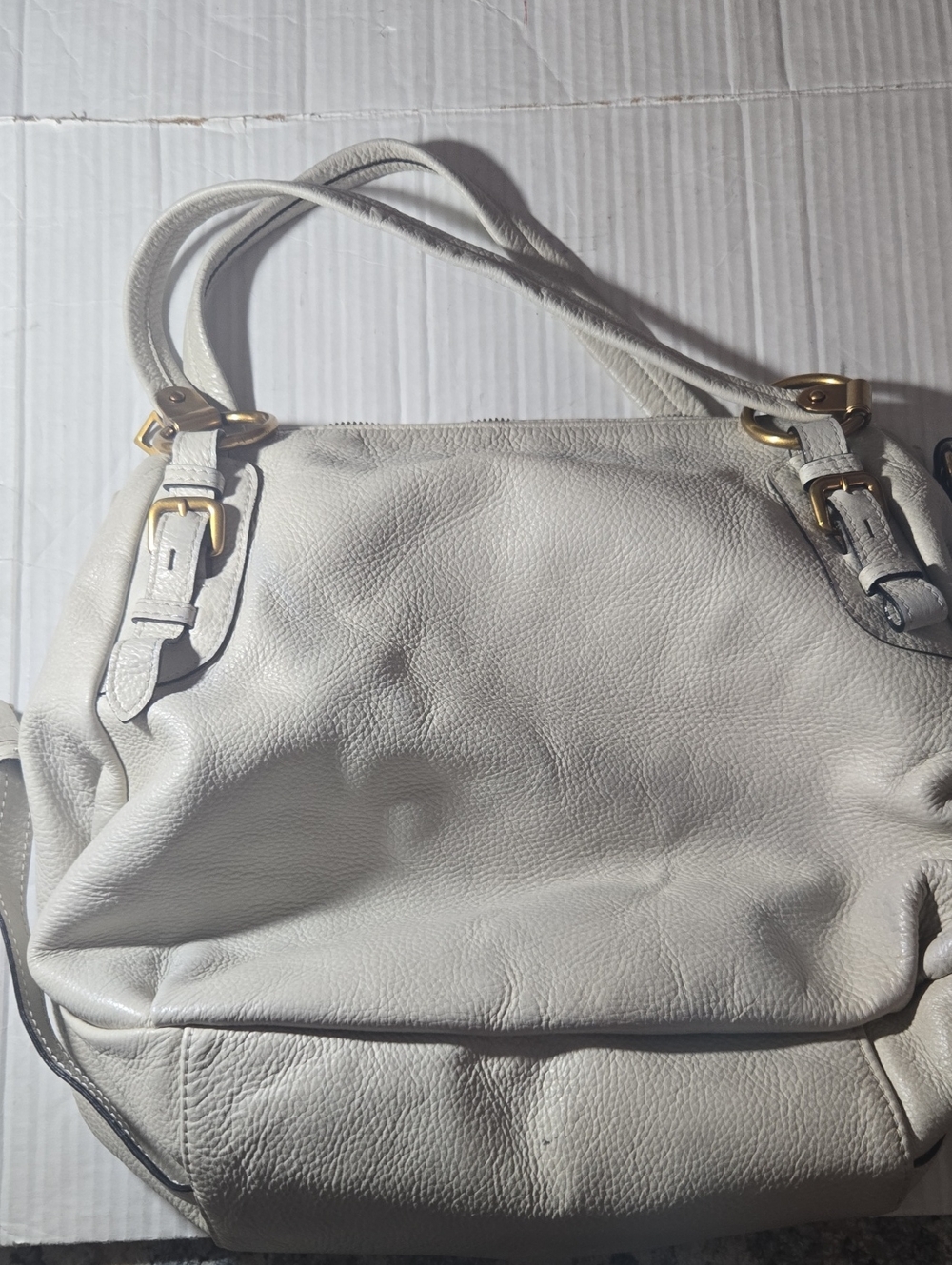 Prada Cream Leather Shoulder Bag with Gold-Tone Hardware - Picture 4 of 16